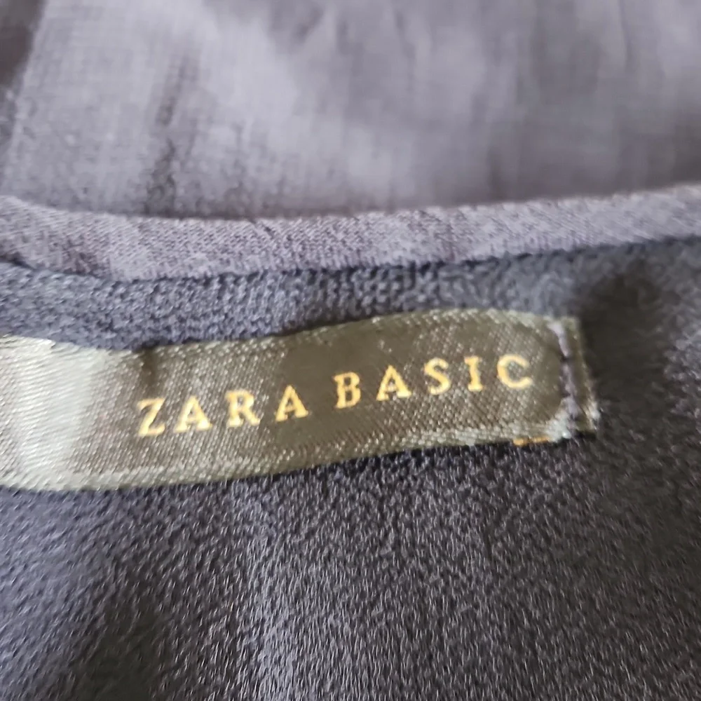 Zara - Picture 8 of 11